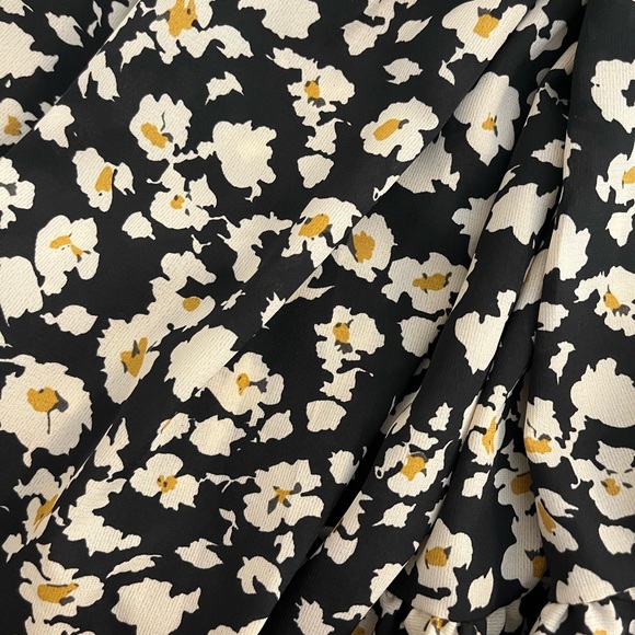 Maxi Floral One Shoulder Dress - Picture 4 of 4